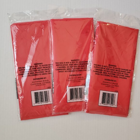 Red Plastic Tablecover - 84" ROUND RED PREMIUM PLASTIC TABLE COVER - Picture 4 of 5